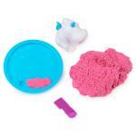 Kinetic Sand - Contenedor Sorpresa, hecha con arena natural, juguetes sensoriales para niños de 3 años en adelante (los estilos pueden variar) thumbnail 3